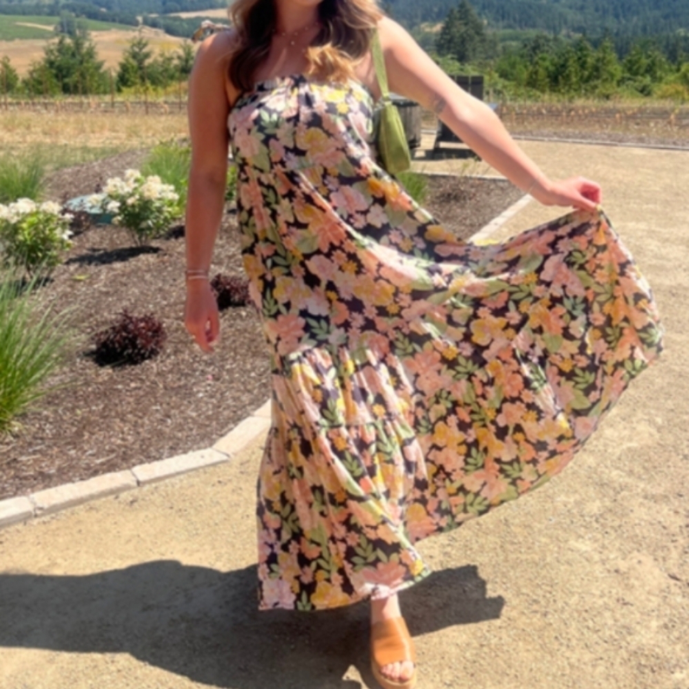 Anthropologie - Saltwater Luxe - Alanya Floral Maxi Dress - Picture 5 of 12